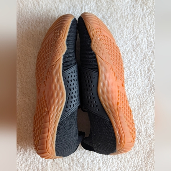 Whitin Women Shoes Sz 37 US6.5 - 7 Barefoot Sneakers Black Walking, Hiking - Picture 9 of 11